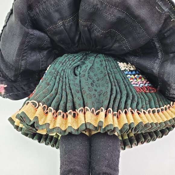 Czech Traditional Vintage 1950s Girl Doll Ornate Headdress Outfit Czechoslovakia - Picture 6 of 16